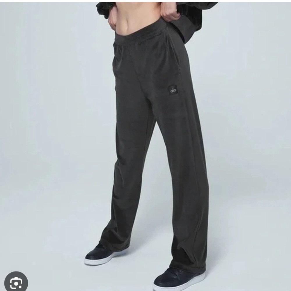 alo velour high waisted glimmer wide leg pant
